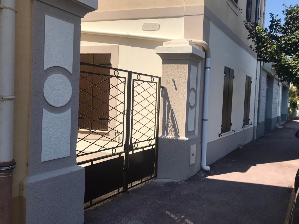 La Villa Camille Hyères Esterno foto